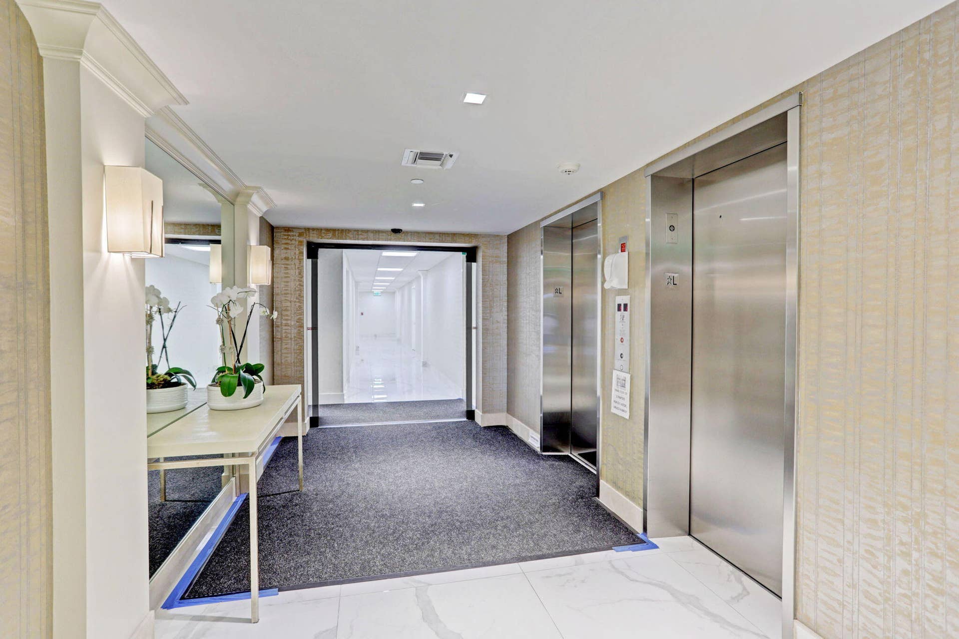 3440 S OCEAN Boulevard, #105S, Palm Beach, FL 33480 Elevators