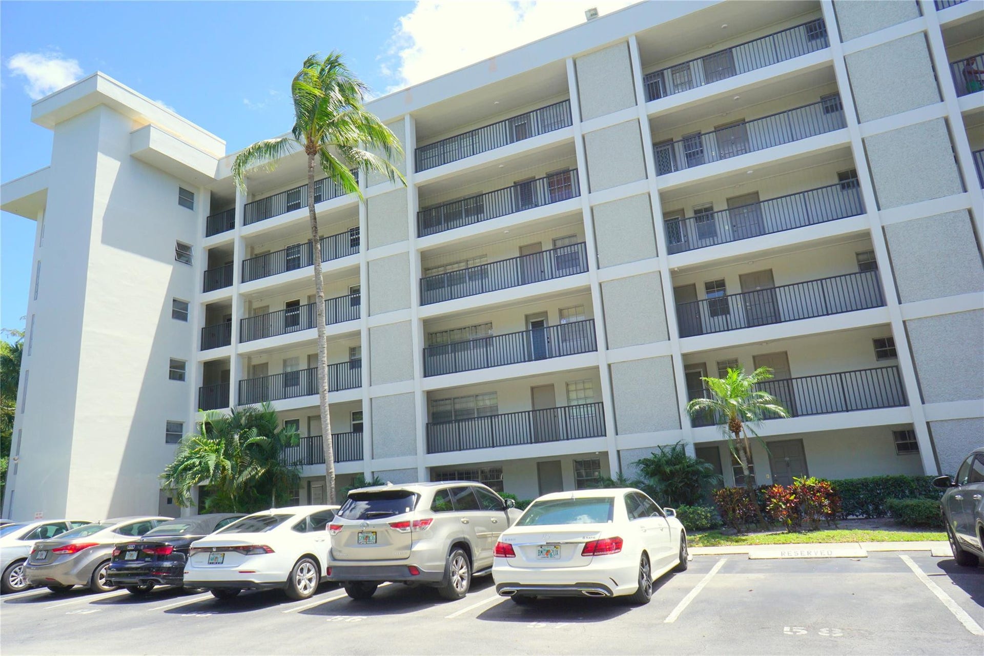 2600 S COURSE Drive, #410, Pompano Beach, FL 33069 Photo 1