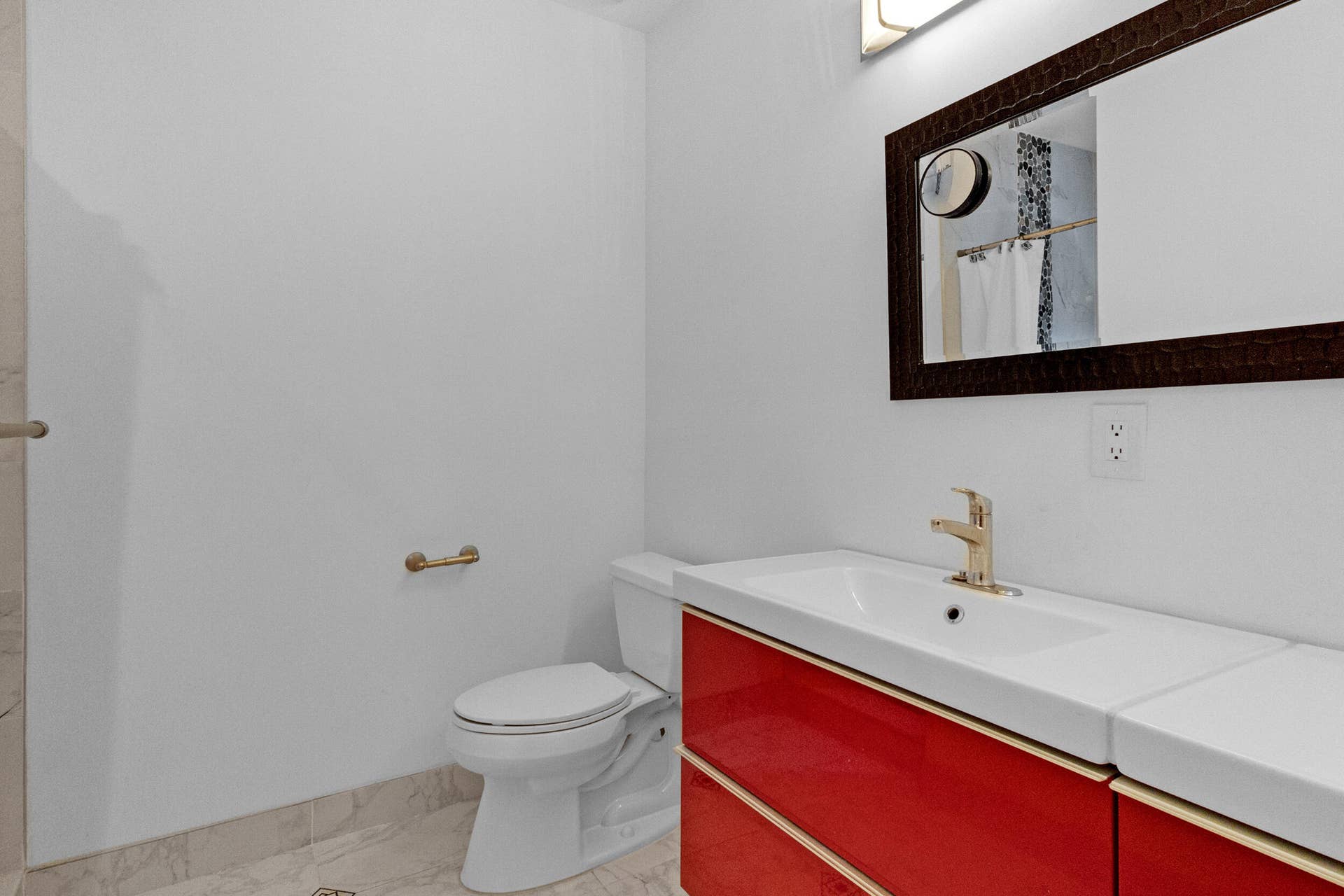 711 SE 16th Court, Fort Lauderdale, FL 33316 54_accutour_01 711-se-16th-ct -055