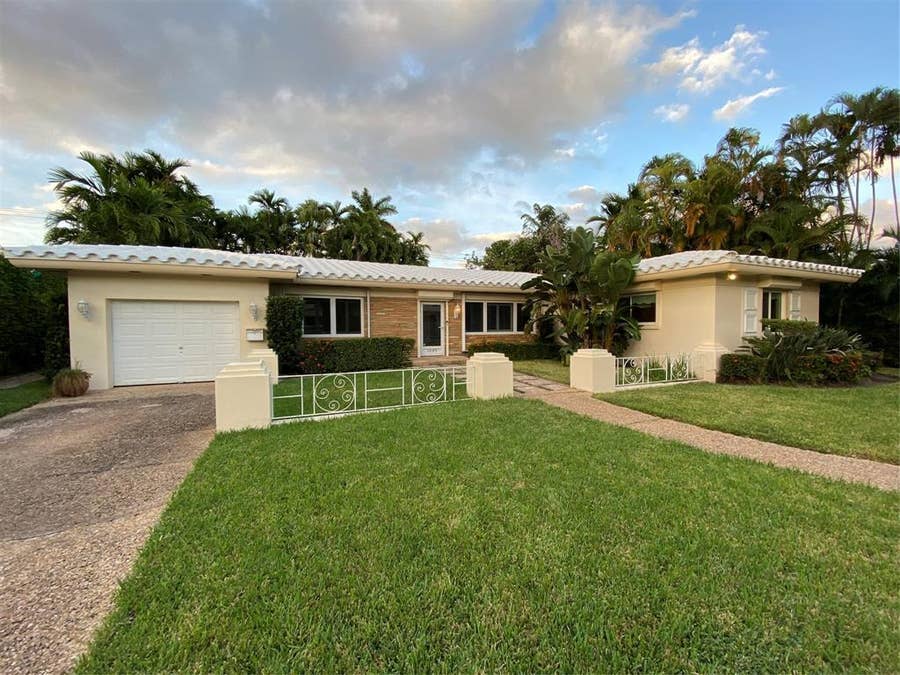 Property photo for 1049 VAN BUREN Street, Hollywood, FL