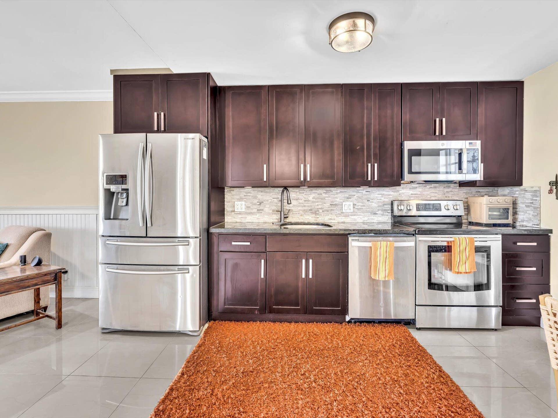 605 OAKS Drive, #810, Pompano Beach, FL 33069 14-FPP00181