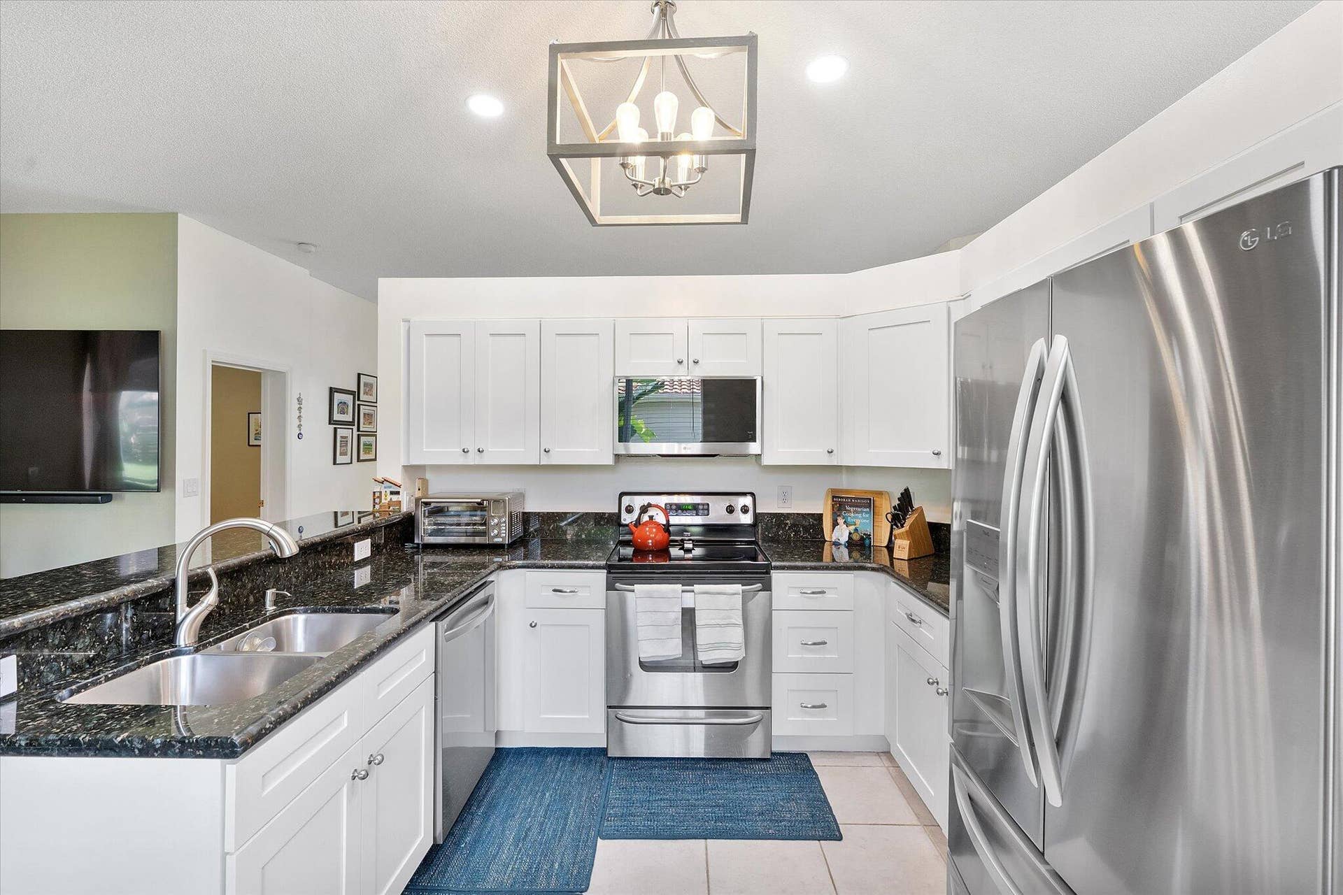 15-16007 Opan Creek Drive_015