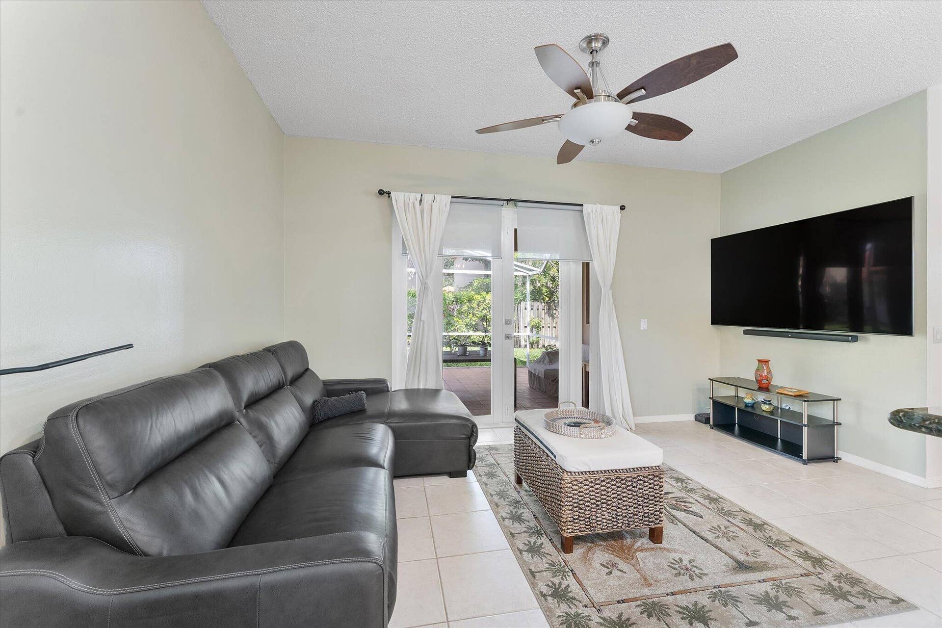 12-16007 Opan Creek Drive_012