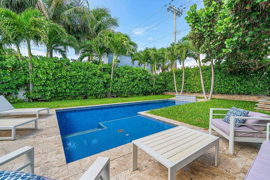 Property photo for 414 NE 7TH Avenue, Delray Beach, FL