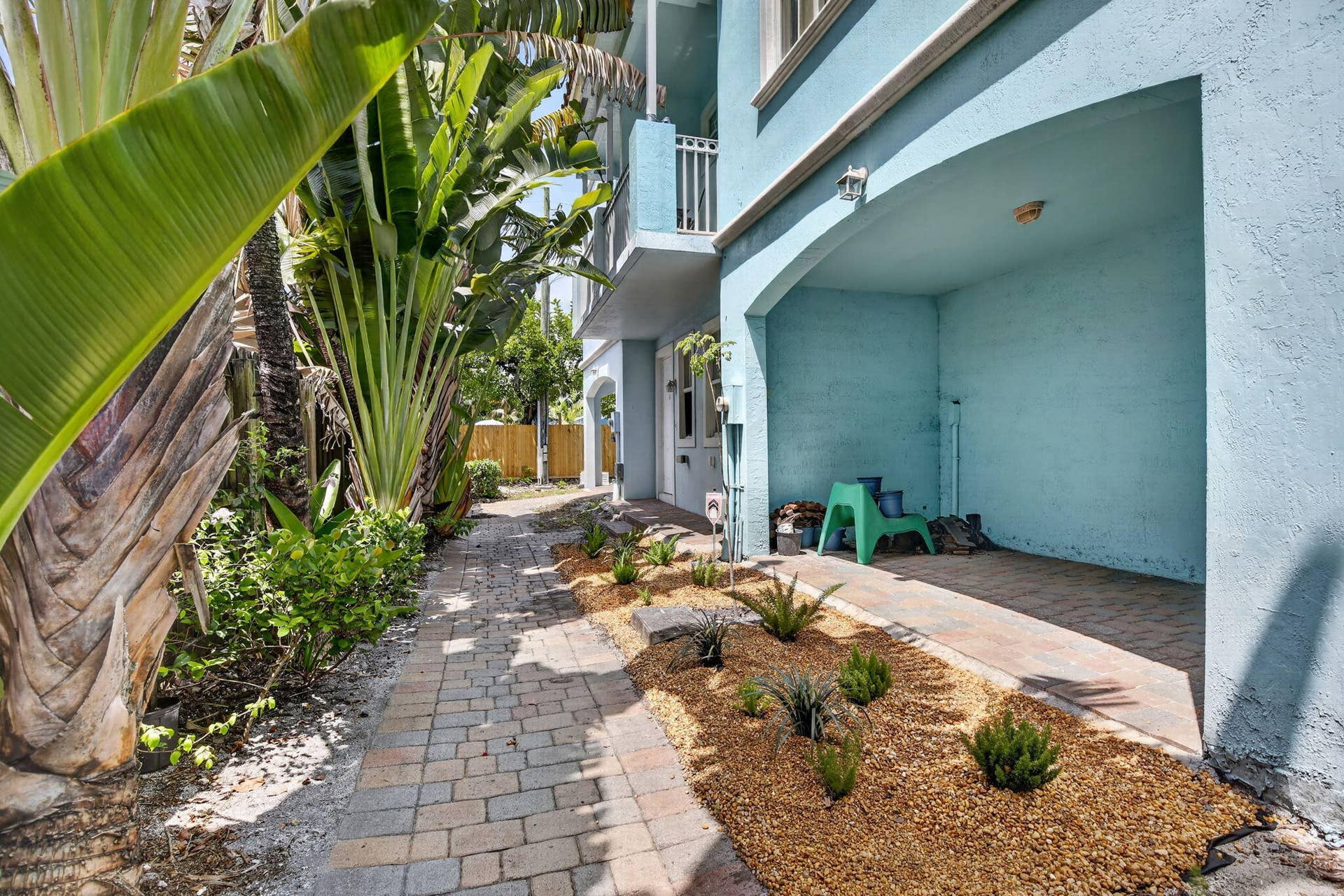 1705 Johnson Street, #C, Hollywood, FL 33020 Entrway