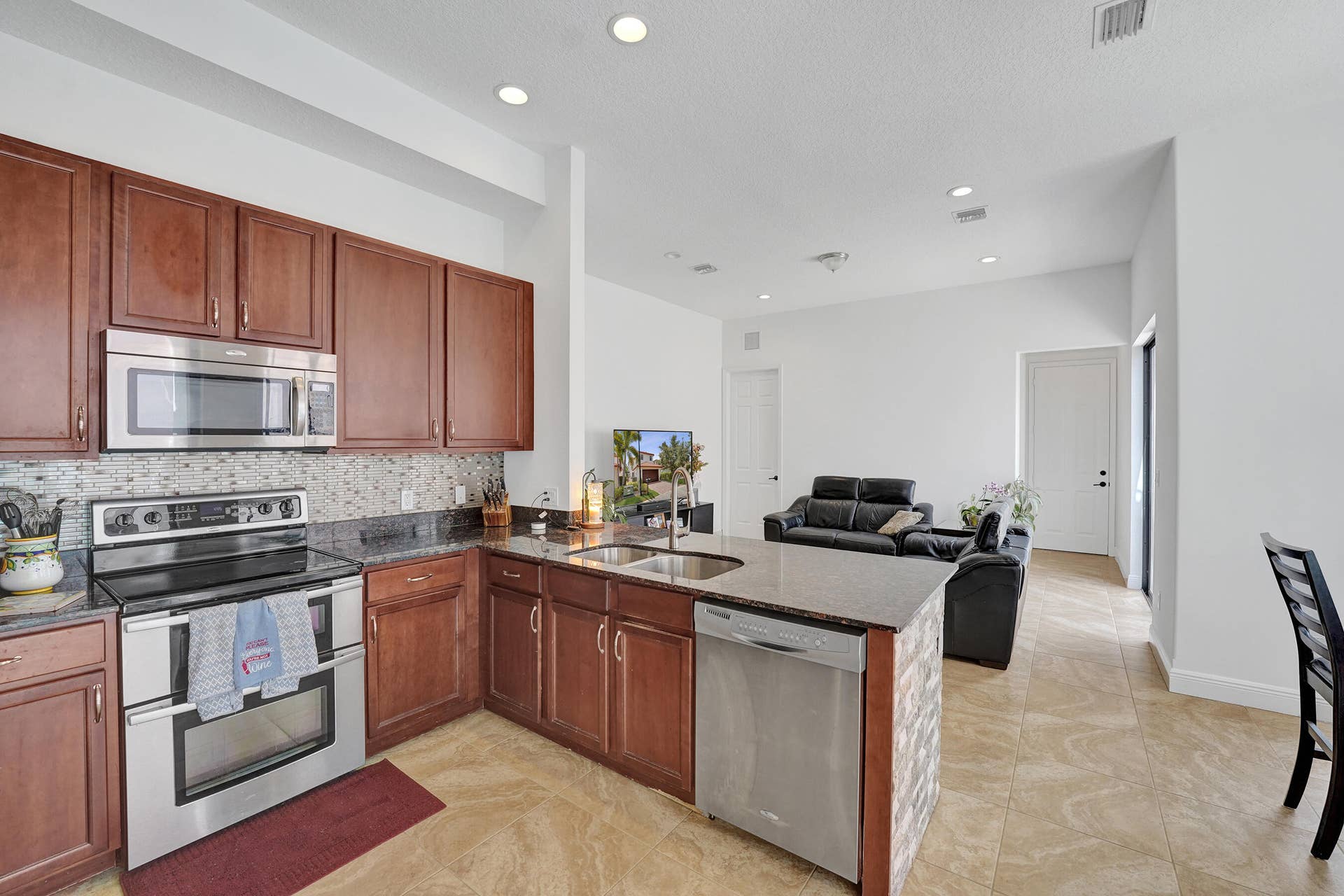 3760 NW 84TH Way, Cooper City, FL 33024 DSC09045