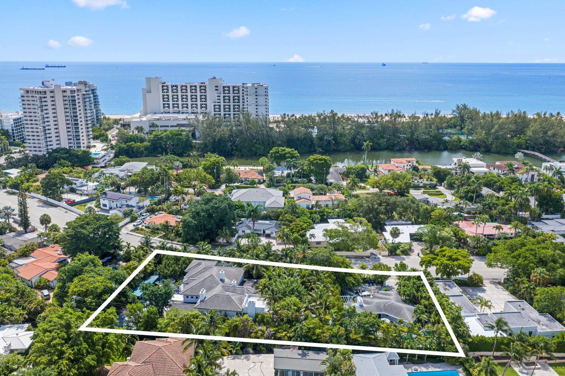 1313 SEABREEZE Boulevard, #B, Fort Lauderdale, FL 33316 12 Sylvan Lane - 113.jpg-SMALL