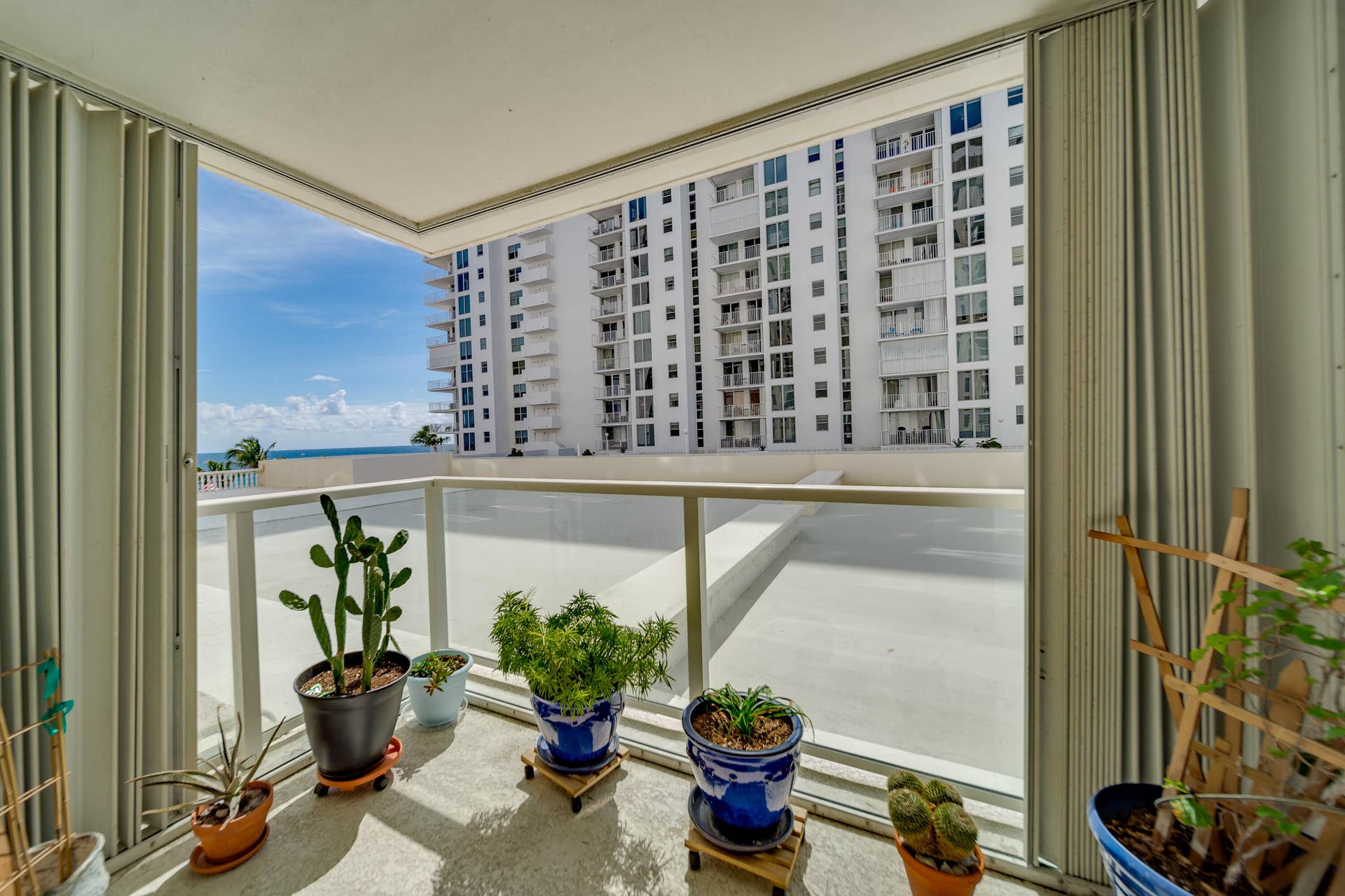 1000 S Ocean Boulevard, #4D, Pompano Beach, FL 33062 Exterior-1
