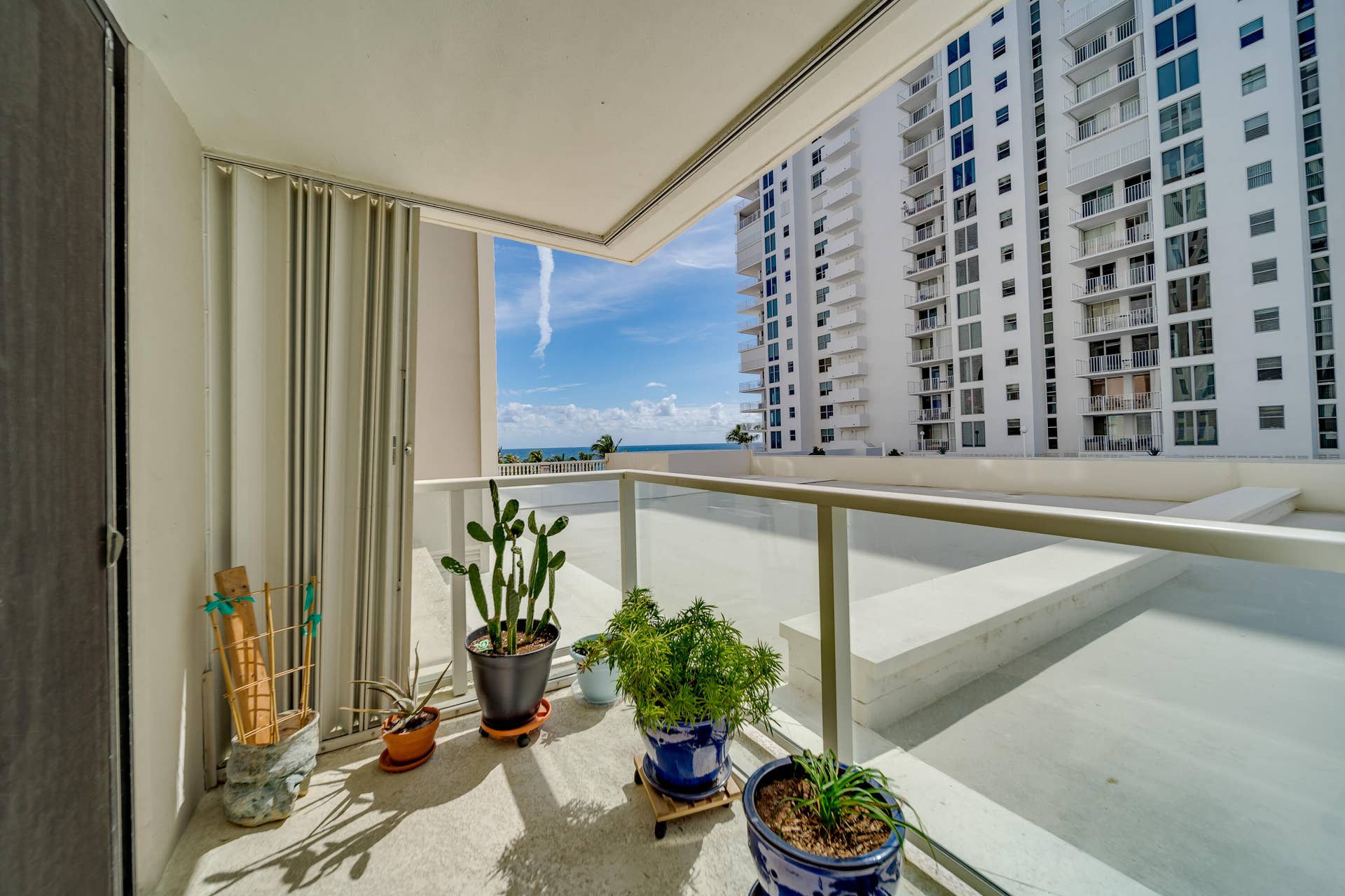 1000 S Ocean Boulevard, #4D, Pompano Beach, FL 33062 Exterior-3