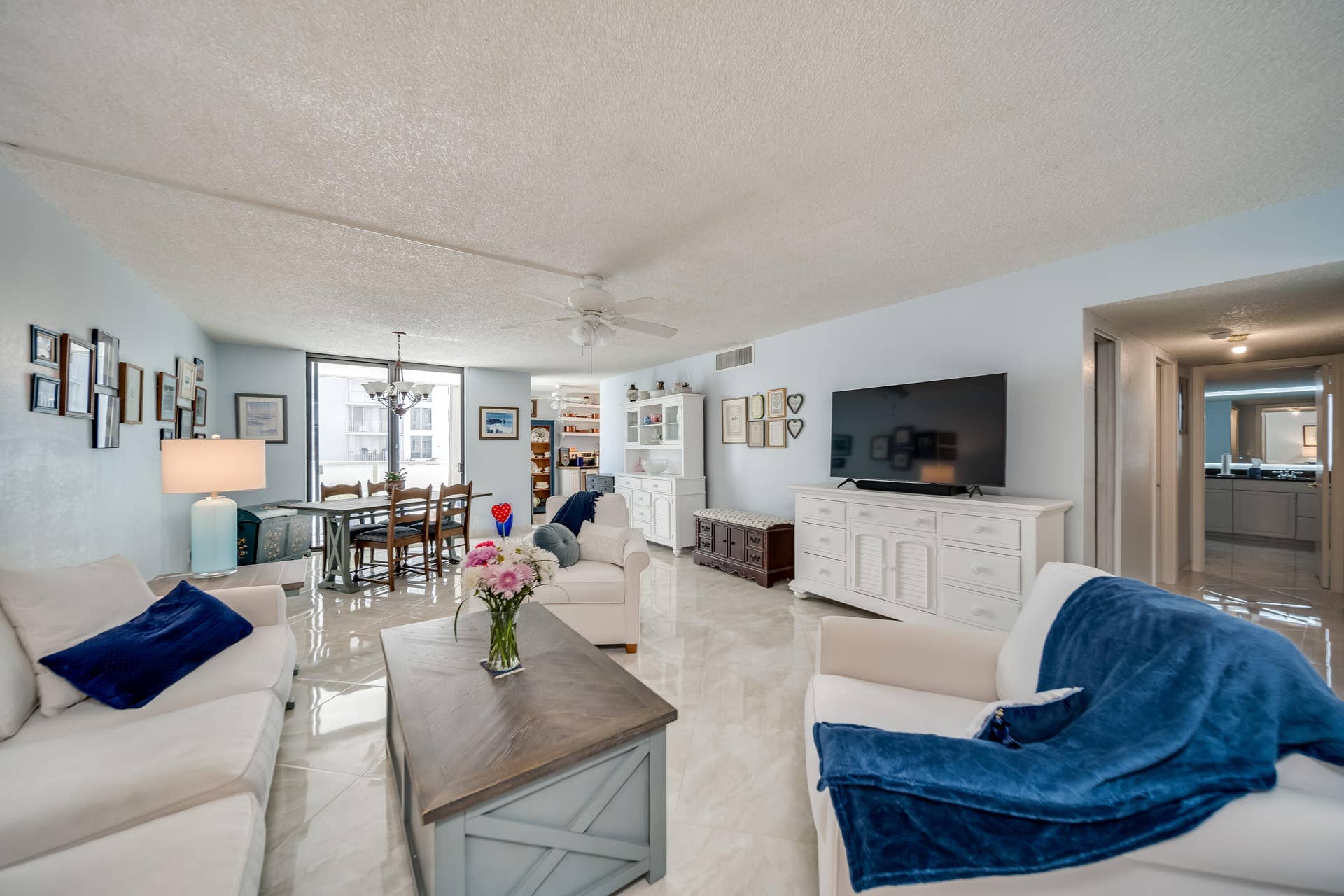 1000 S Ocean Boulevard, #4D, Pompano Beach, FL 33062 Interior-3