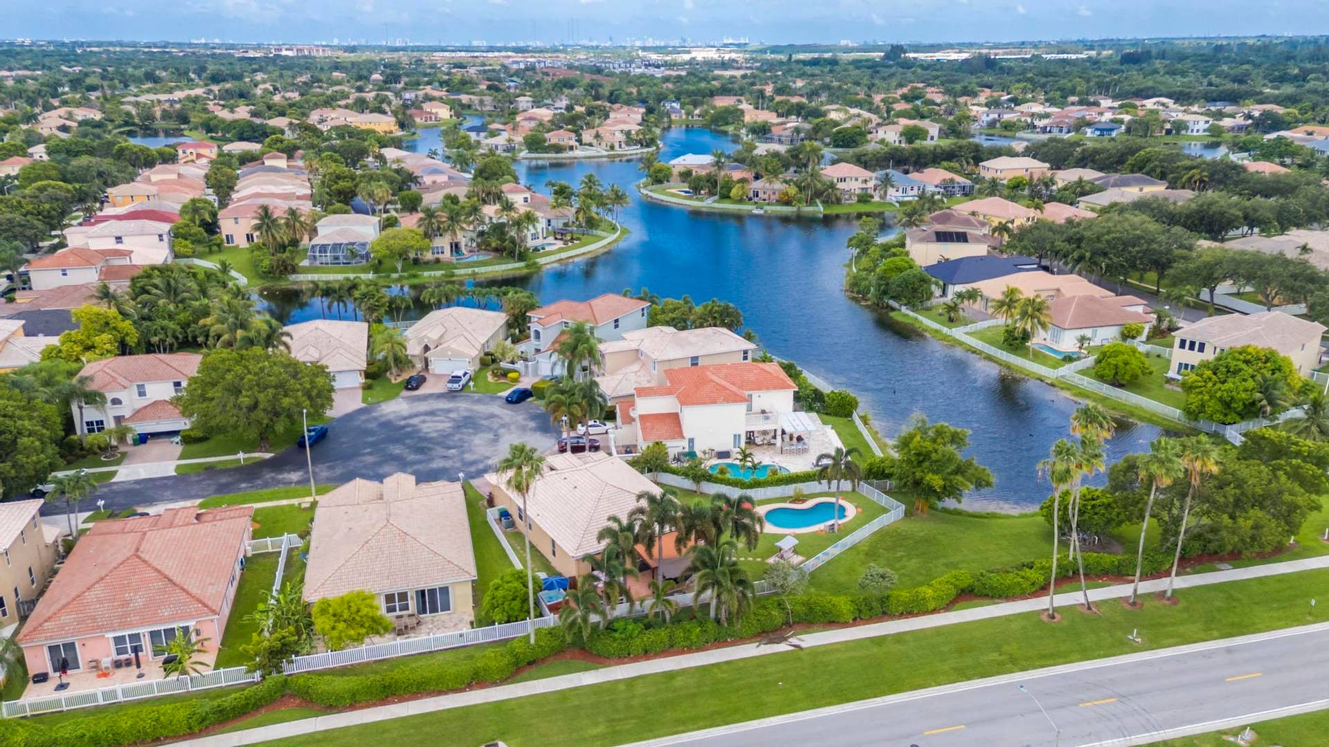 2772 SW 135TH Avenue, Miramar, FL 33027 044