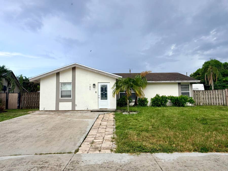Property photo for 180 SW 32ND Terrace, Deerfield Beach, FL