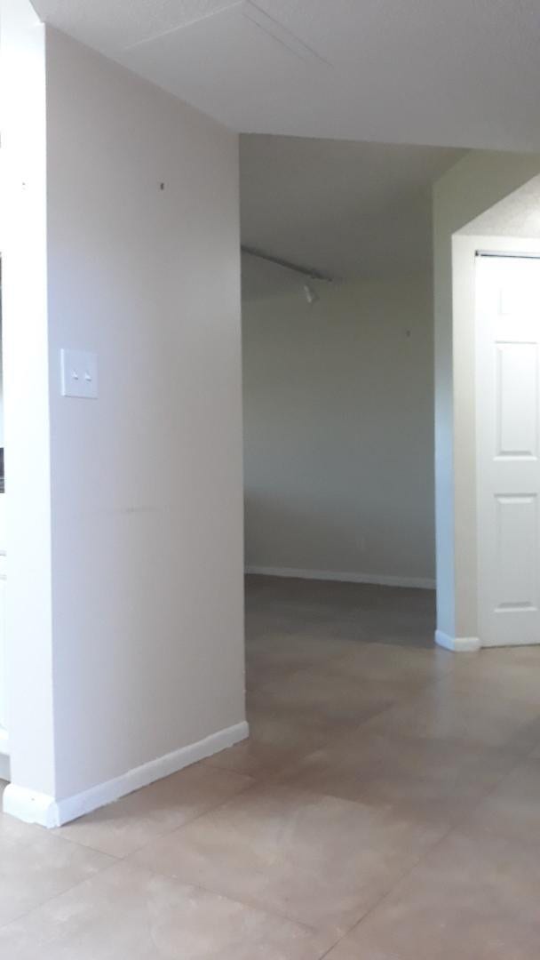 1081 Coral Club Drive, Coral Springs, FL 33071 Photo 4