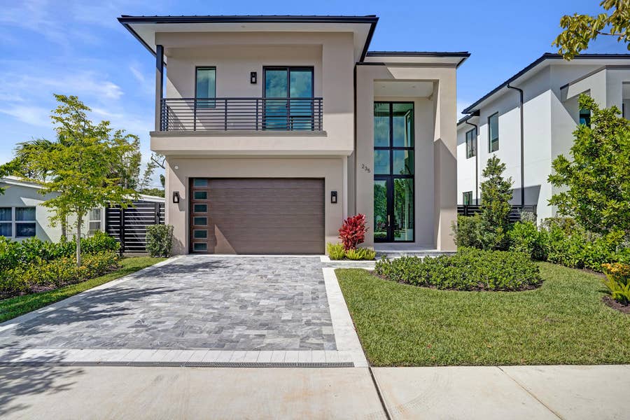 Property photo for 235 NE 11th Street, Delray Beach, FL