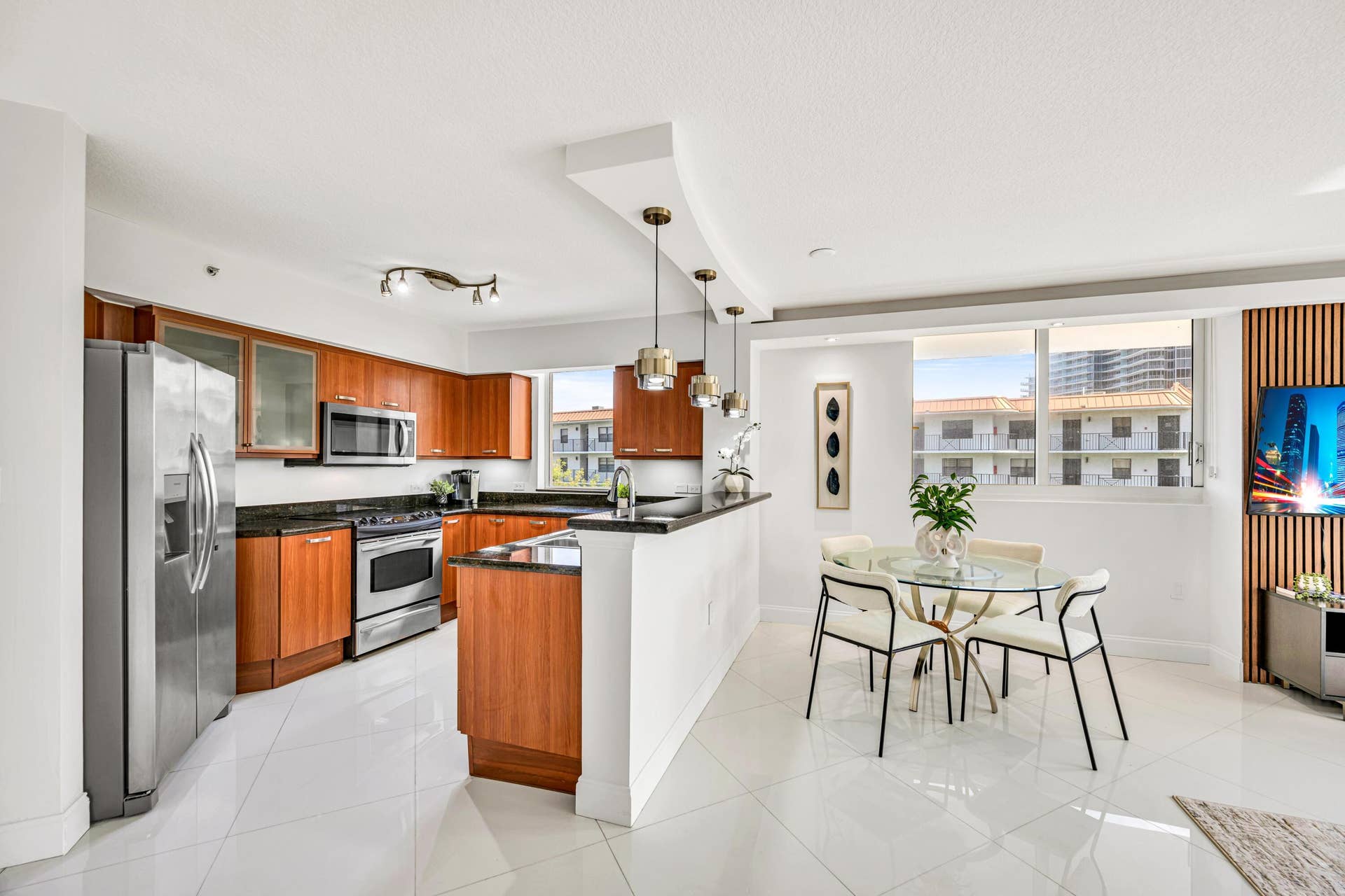2011 N Ocean Boulevard, #405, Fort Lauderdale, FL 33305 2011 N OCEAN BLVD #405N-22