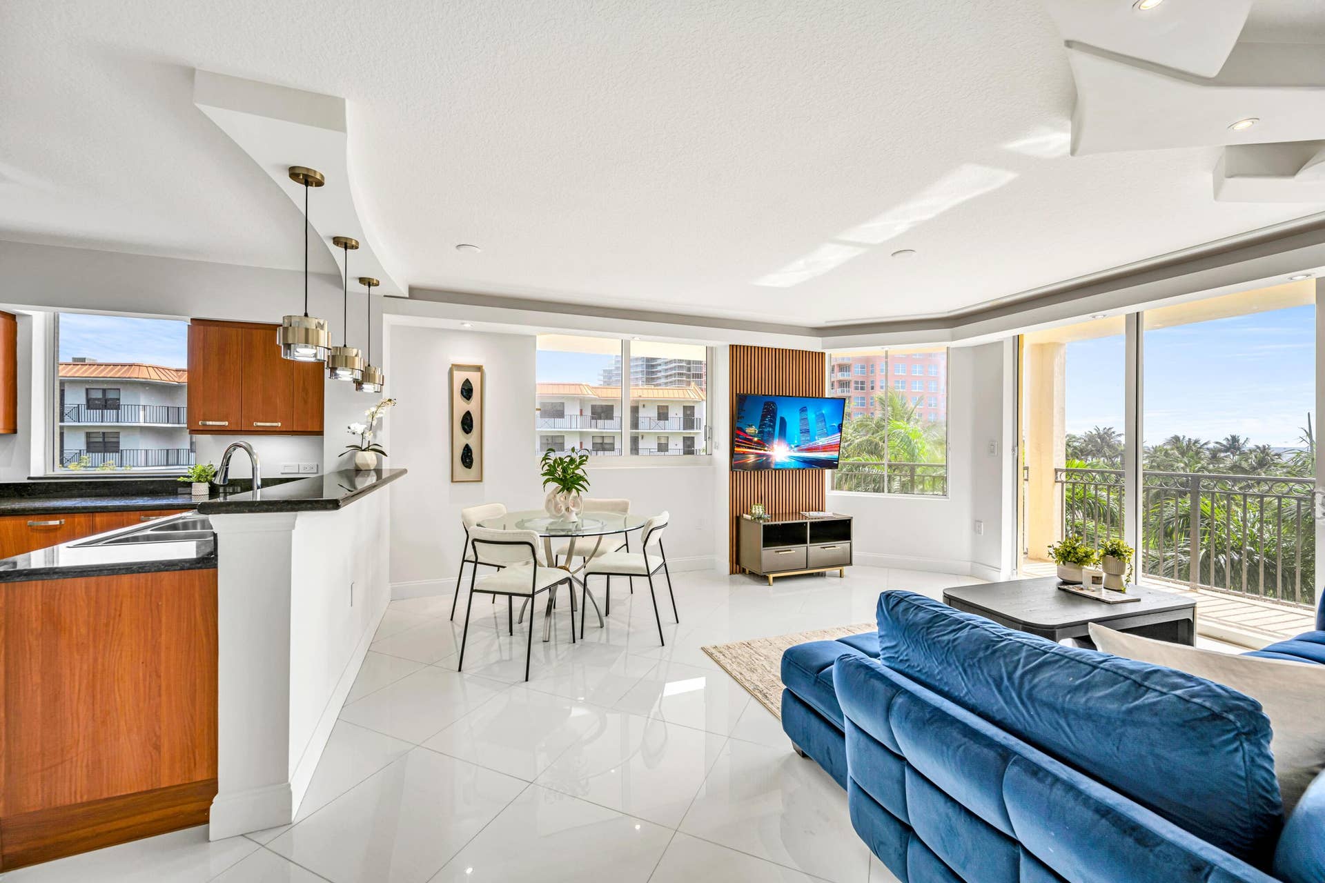 2011 N Ocean Boulevard, #405, Fort Lauderdale, FL 33305 2011 N OCEAN BLVD #405N-21