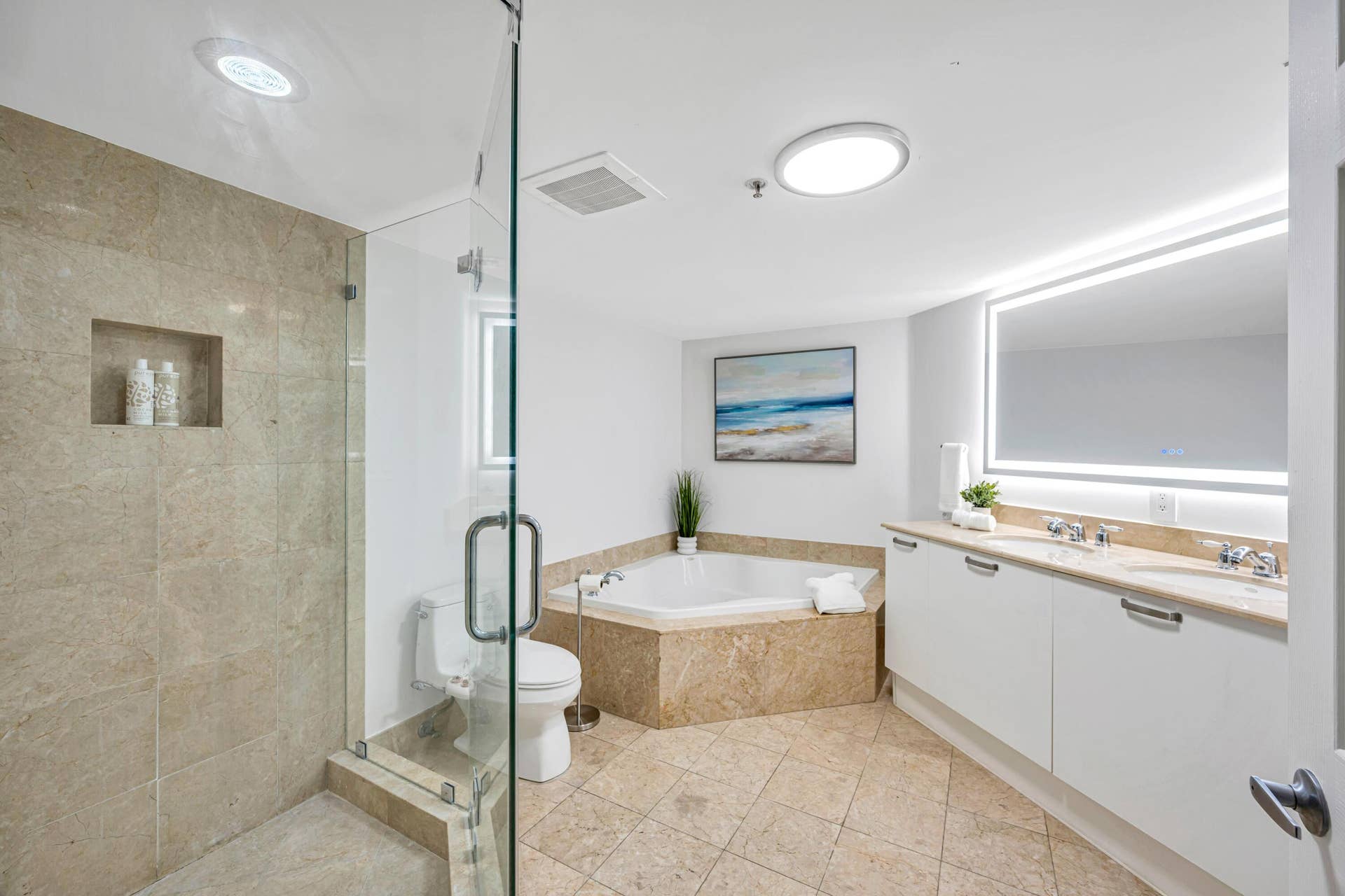 2011 N Ocean Boulevard, #405, Fort Lauderdale, FL 33305 2011 N OCEAN BLVD #405N-44