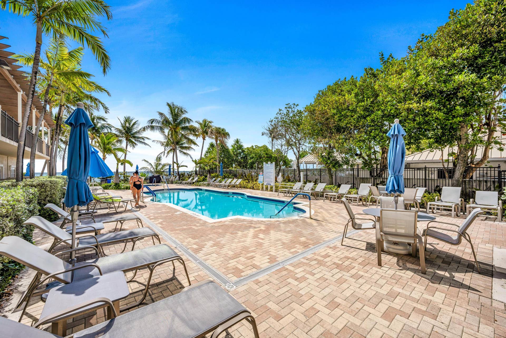 2011 N Ocean Boulevard, #405, Fort Lauderdale, FL 33305 2011 N OCEAN BLVD #405N-62