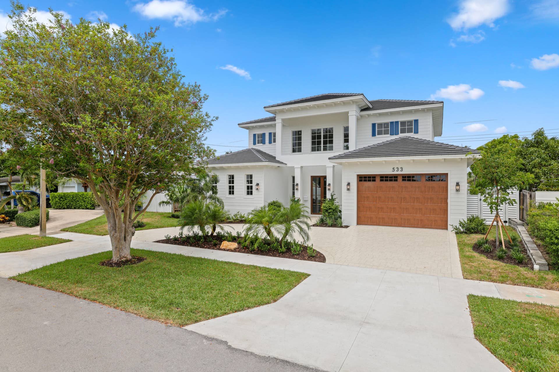 533 Driftwood Road, North Palm Beach, FL 33408 533 Driftwood - 3.jpg-FULL