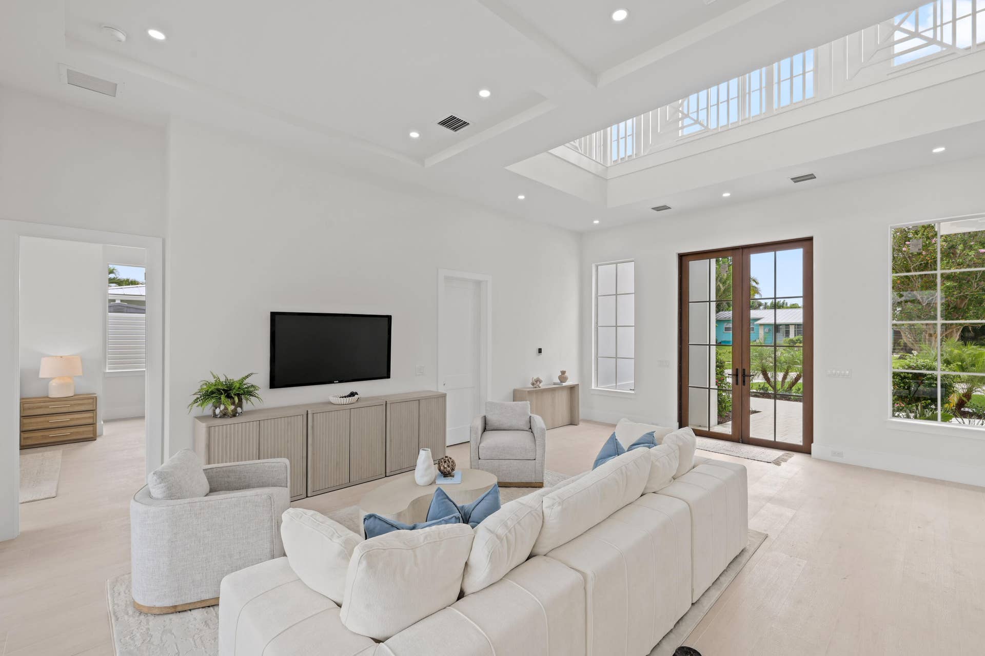 533 Driftwood Road, North Palm Beach, FL 33408 533 Driftwood - 11.jpg-FULL