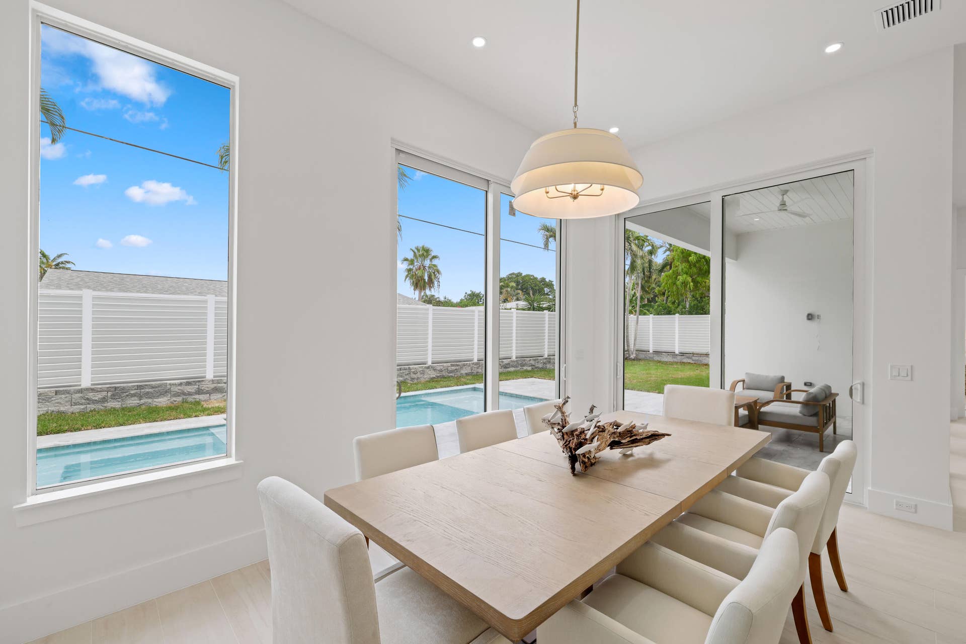 533 Driftwood Road, North Palm Beach, FL 33408 533 Driftwood - 13.jpg-FULL