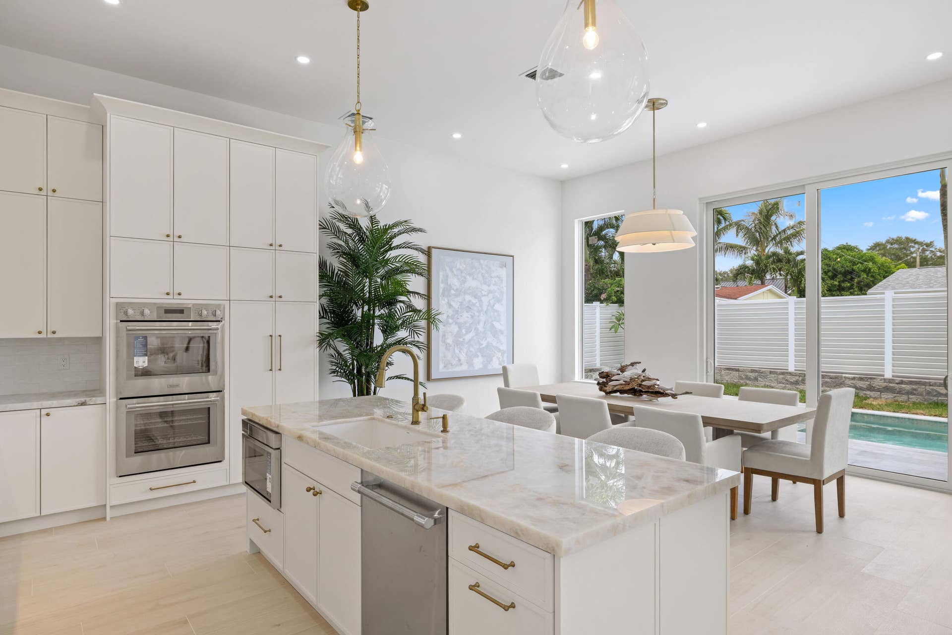 533 Driftwood Road, North Palm Beach, FL 33408 533 Driftwood - 12.jpg-FULL