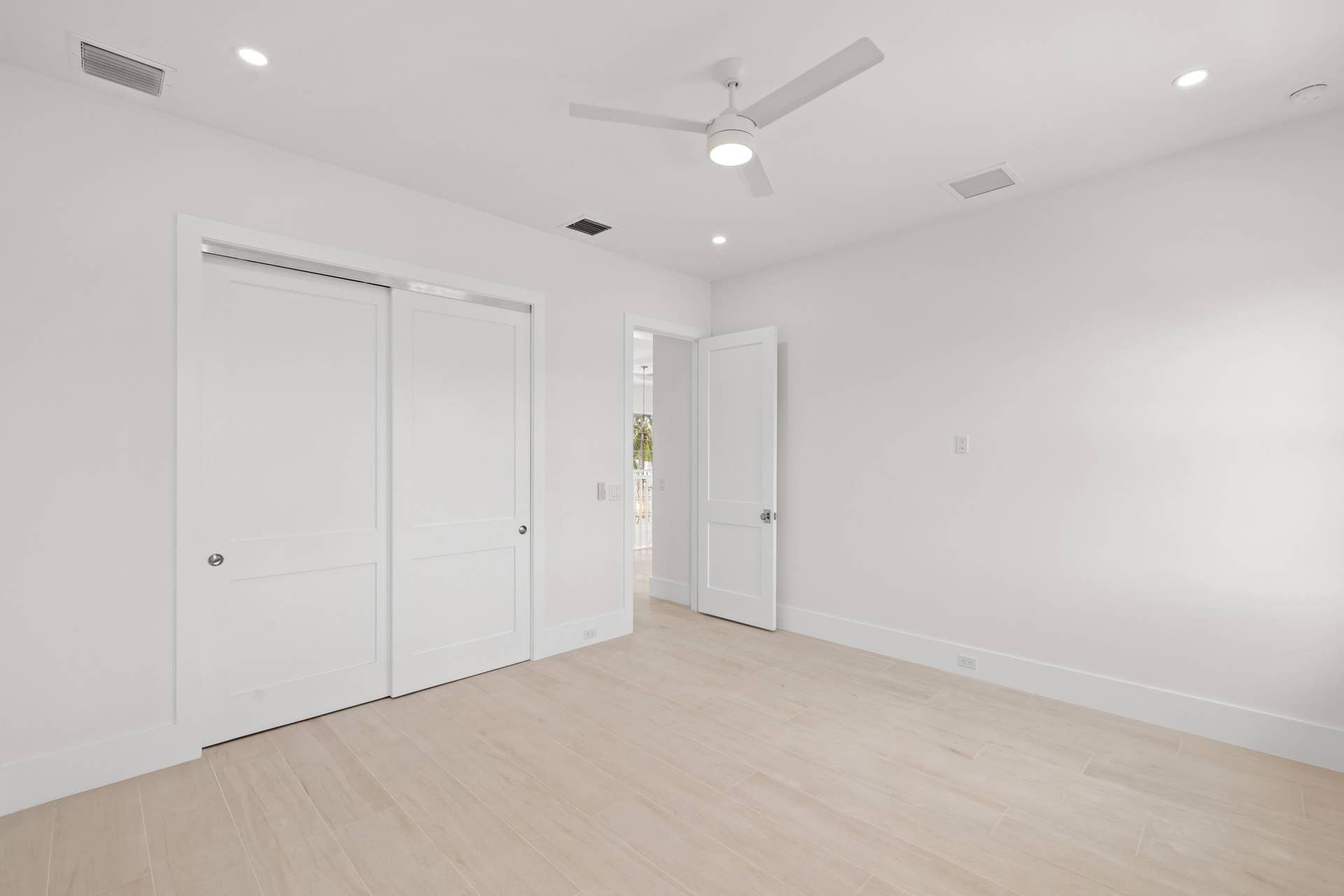 533 Driftwood Road, North Palm Beach, FL 33408 533 Driftwood - 49.jpg-FULL
