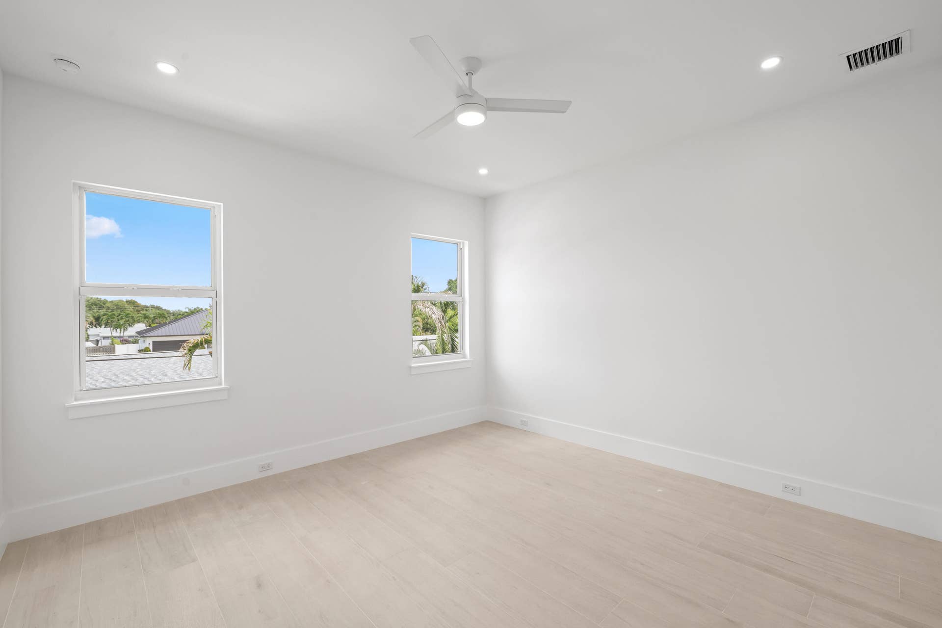 533 Driftwood Road, North Palm Beach, FL 33408 533 Driftwood - 48.jpg-FULL