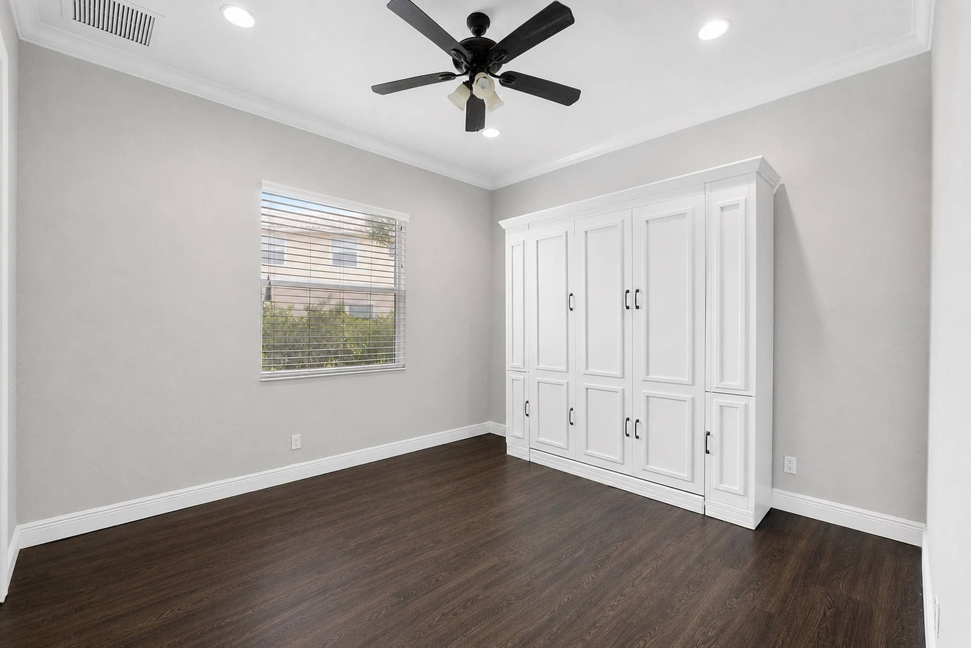 8050 Nw 121st Dr_056 2