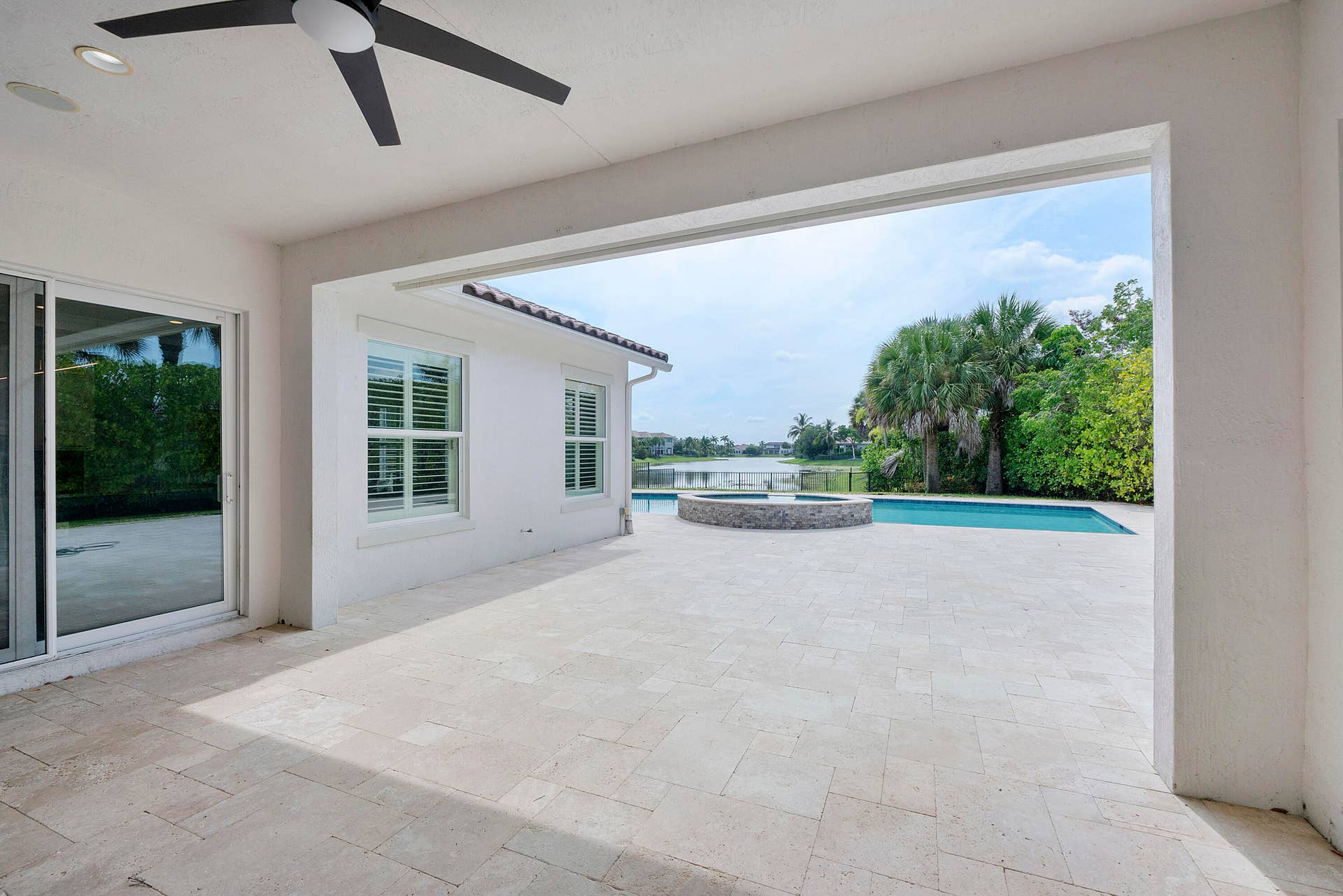 8050 Nw 121st Dr_072