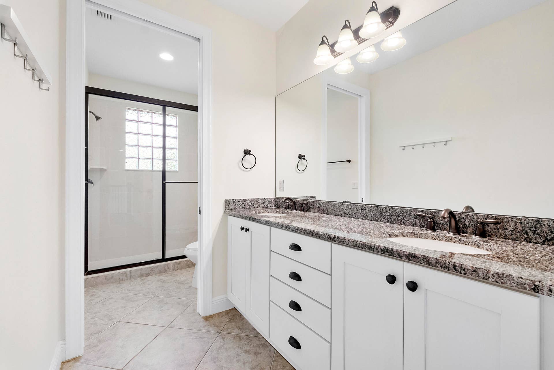 8050 Nw 121st Dr_061
