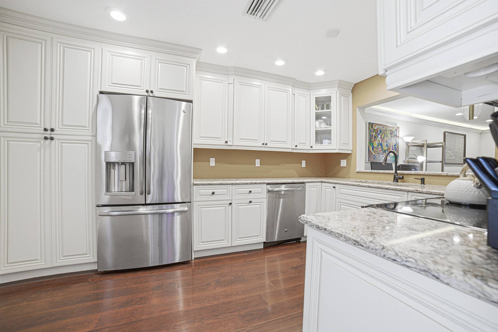 85 PELICAN POINTE Drive, #203, Delray Beach, FL 33483 Kitchen