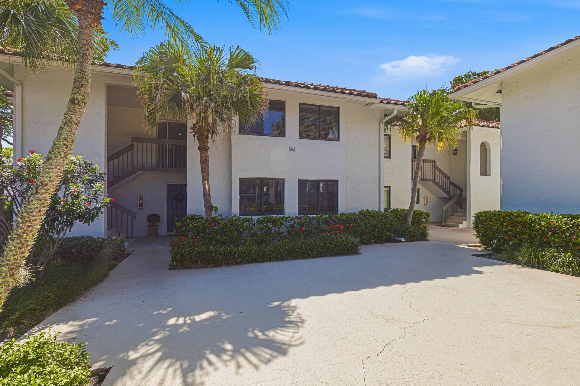 85 PELICAN POINTE Drive, #203, Delray Beach, FL 33483 Front Home-C