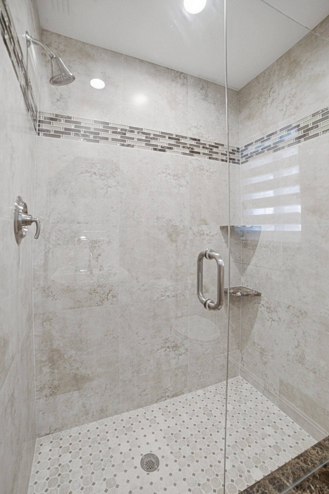 85 PELICAN POINTE Drive, #203, Delray Beach, FL 33483 Bathroom1-Shower