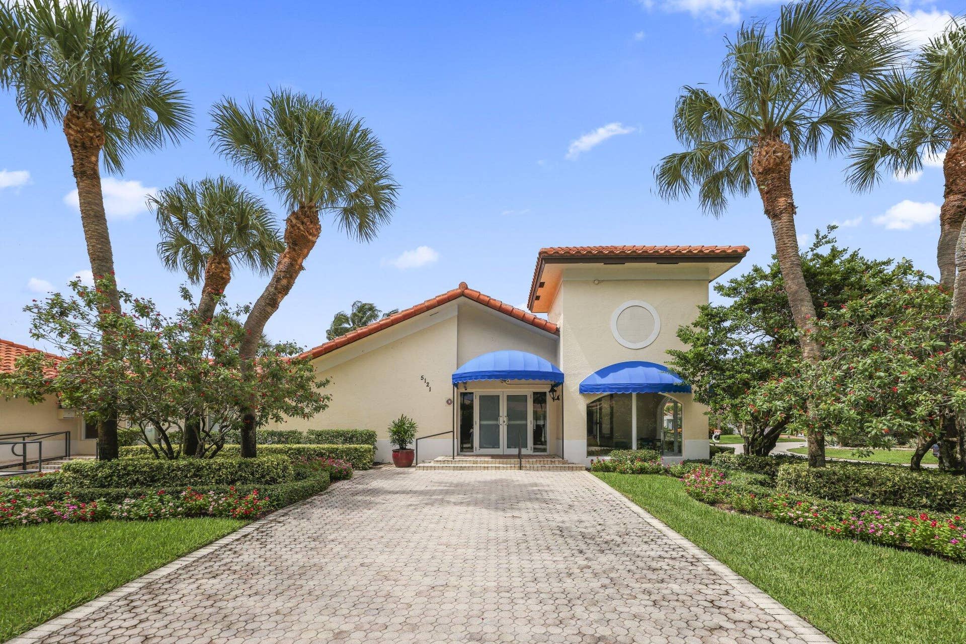 Bel-Aire Clubhouse