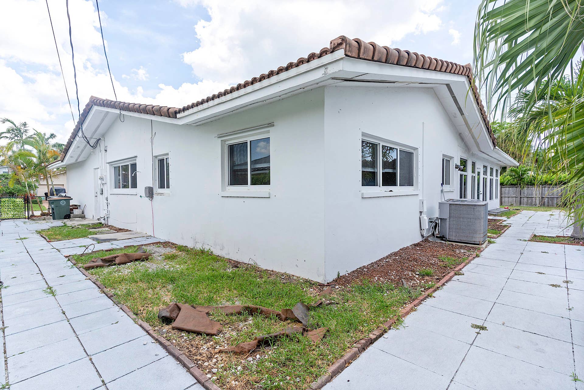 2910 NE 40TH Court, Lighthouse Point, Lighthouse Point, FL 33064 2910 NE 40th Ct - - 047