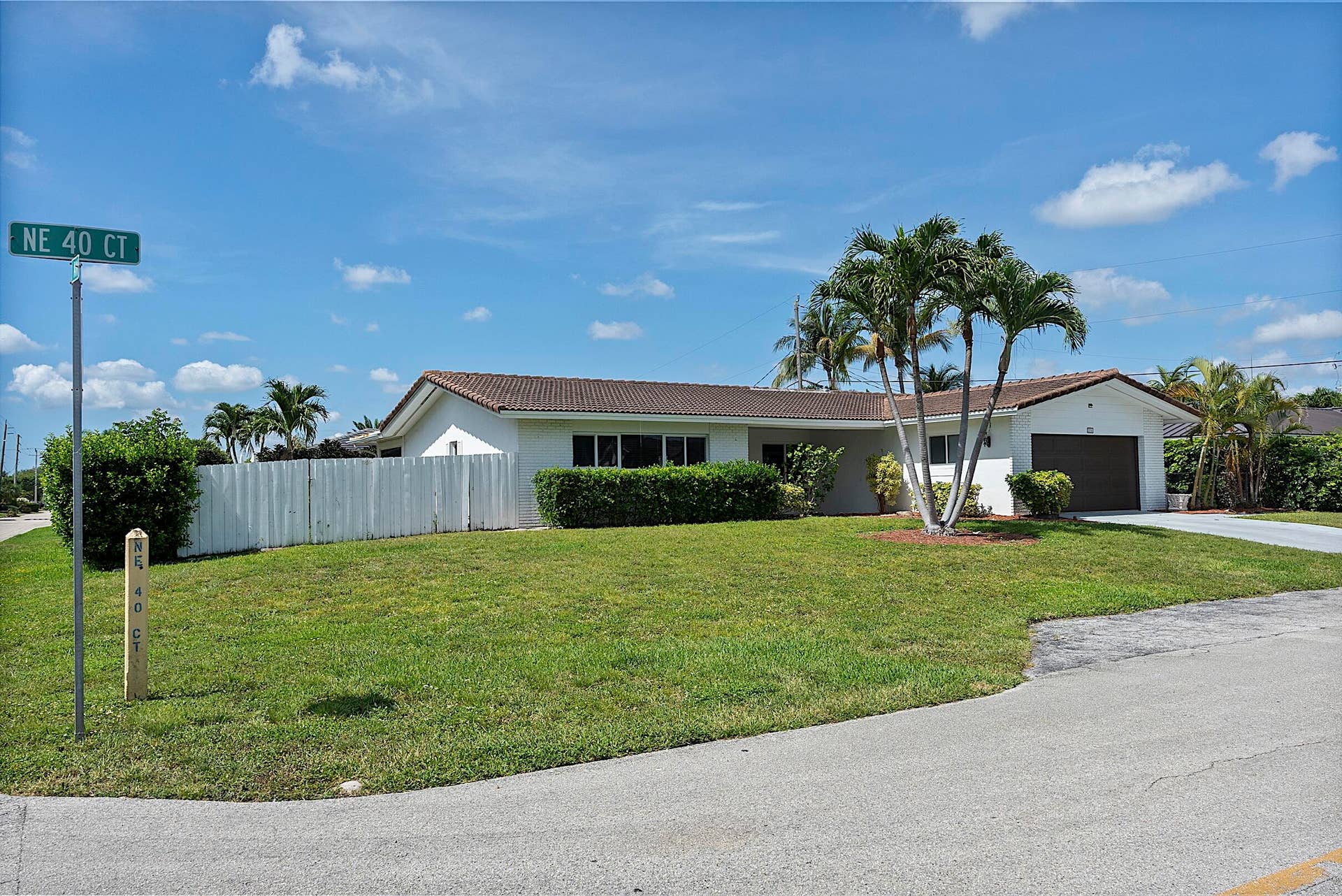 2910 NE 40TH Court, Lighthouse Point, Lighthouse Point, FL 33064 2910 NE 40th Ct - - 003