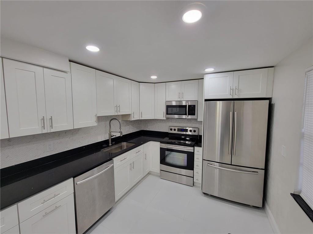 800 E CYPRESS Lane, #202, Pompano Beach, FL 33069 Photo 61