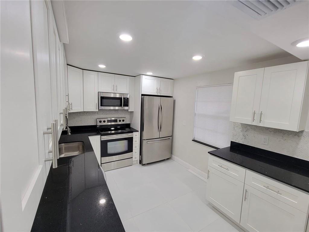 800 E CYPRESS Lane, #202, Pompano Beach, FL 33069 Photo 59