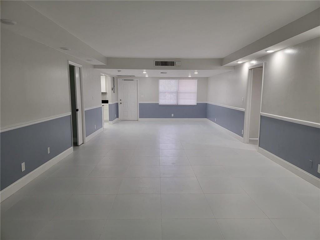800 E CYPRESS Lane, #202, Pompano Beach, FL 33069 Photo 7