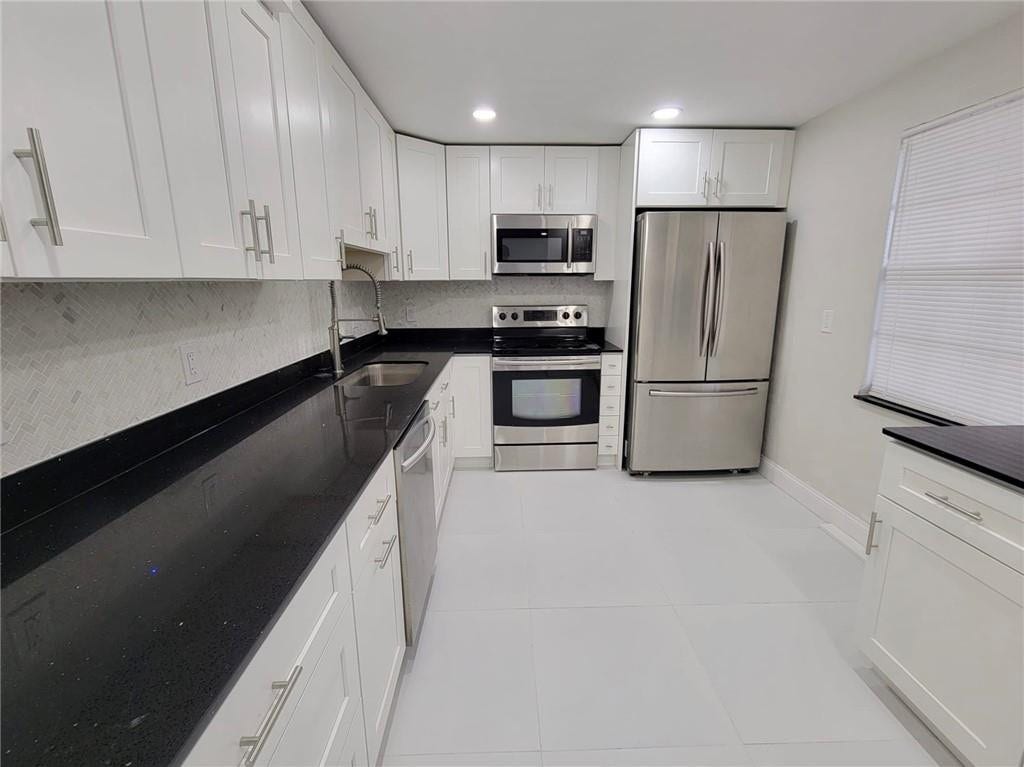 800 E CYPRESS Lane, #202, Pompano Beach, FL 33069 Photo 78
