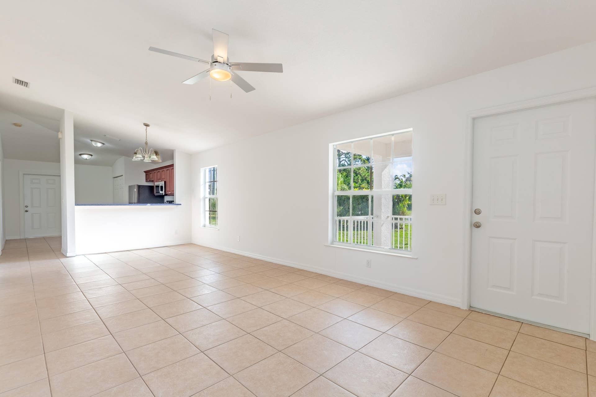 5060 SE EBBTIDE Avenue, Stuart, FL 34997 Living Area