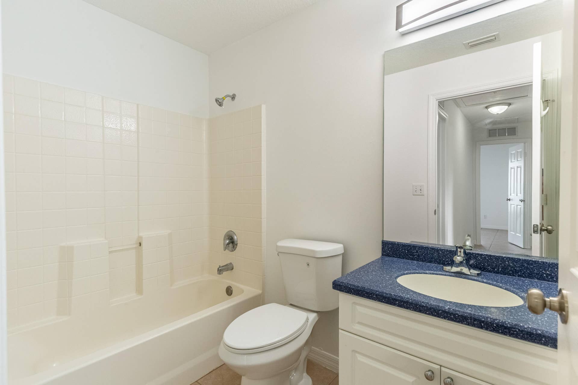 5060 SE EBBTIDE Avenue, Stuart, FL 34997 Bathroom
