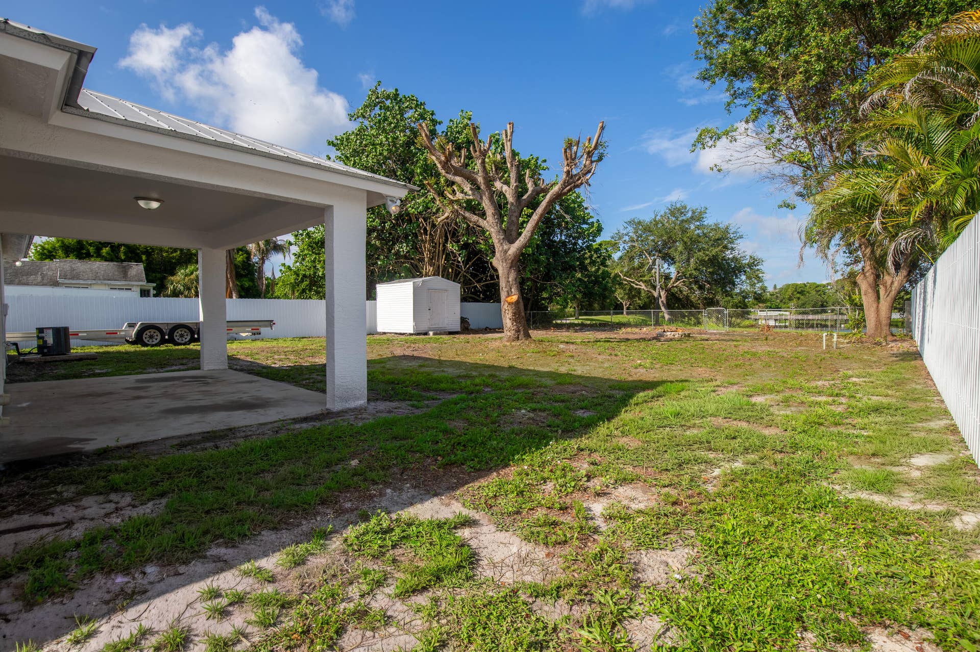 5060 SE EBBTIDE Avenue, Stuart, FL 34997 Backyard