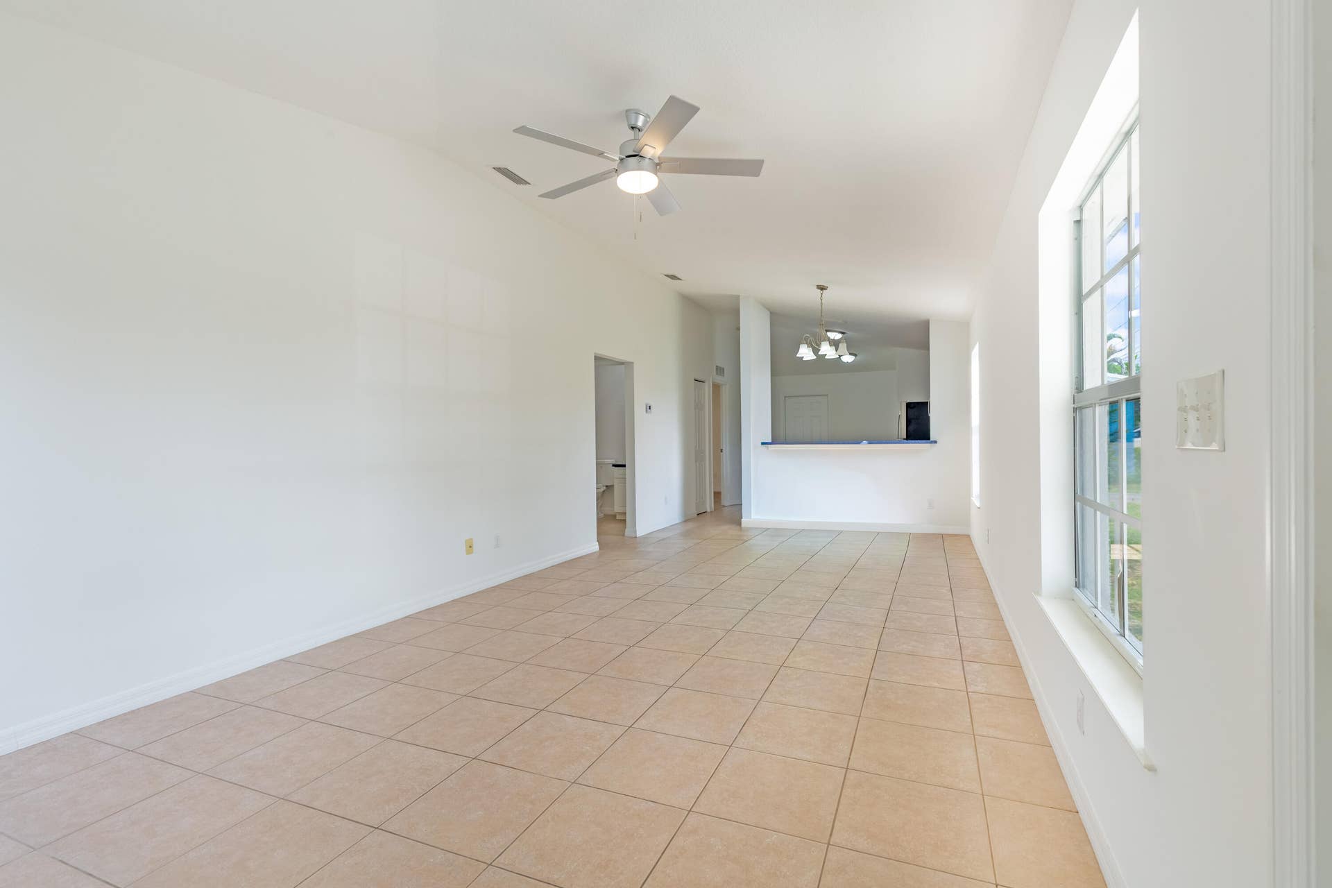 5060 SE EBBTIDE Avenue, Stuart, FL 34997 Living Area
