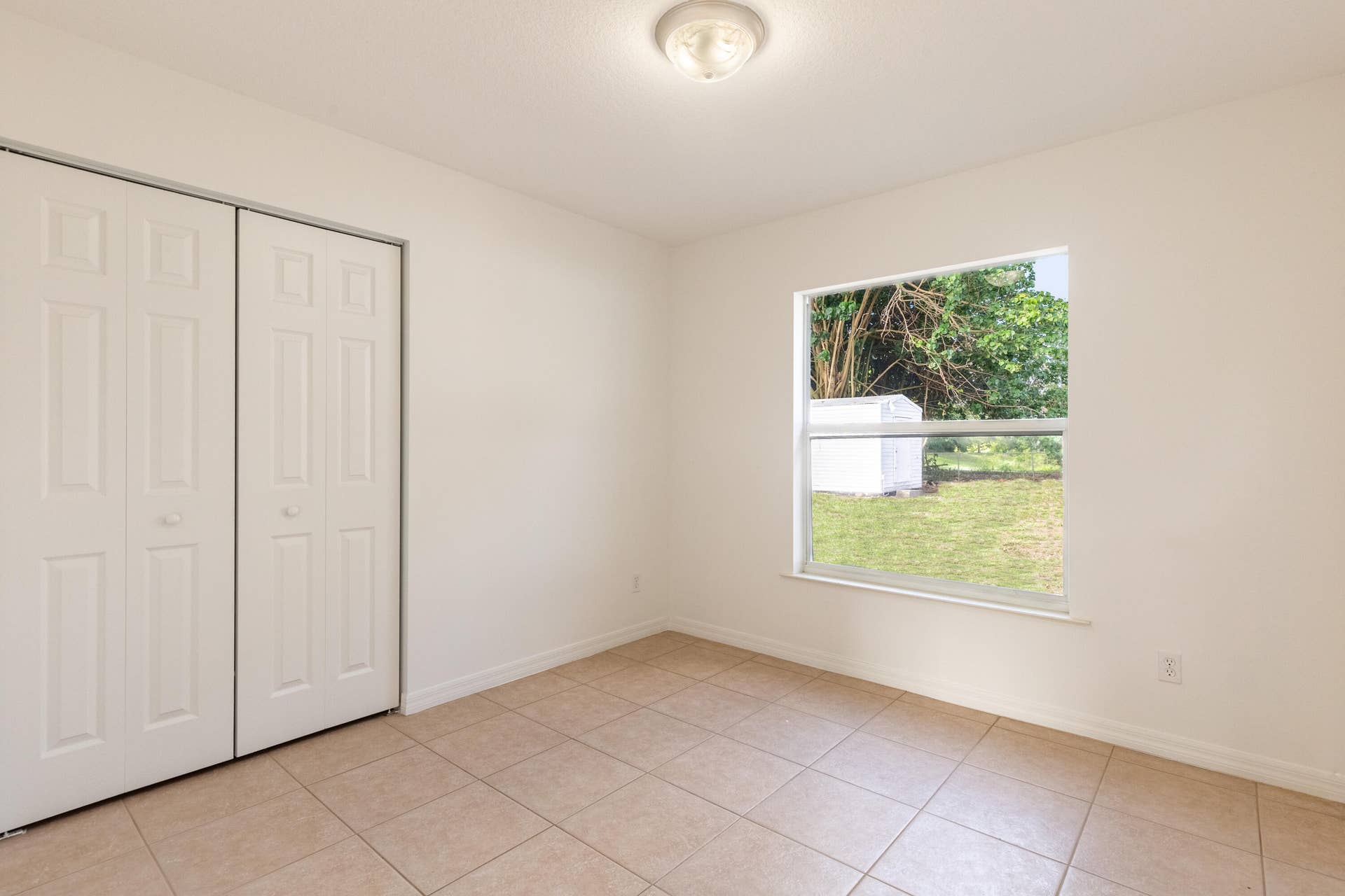 5060 SE EBBTIDE Avenue, Stuart, FL 34997 Bedroom