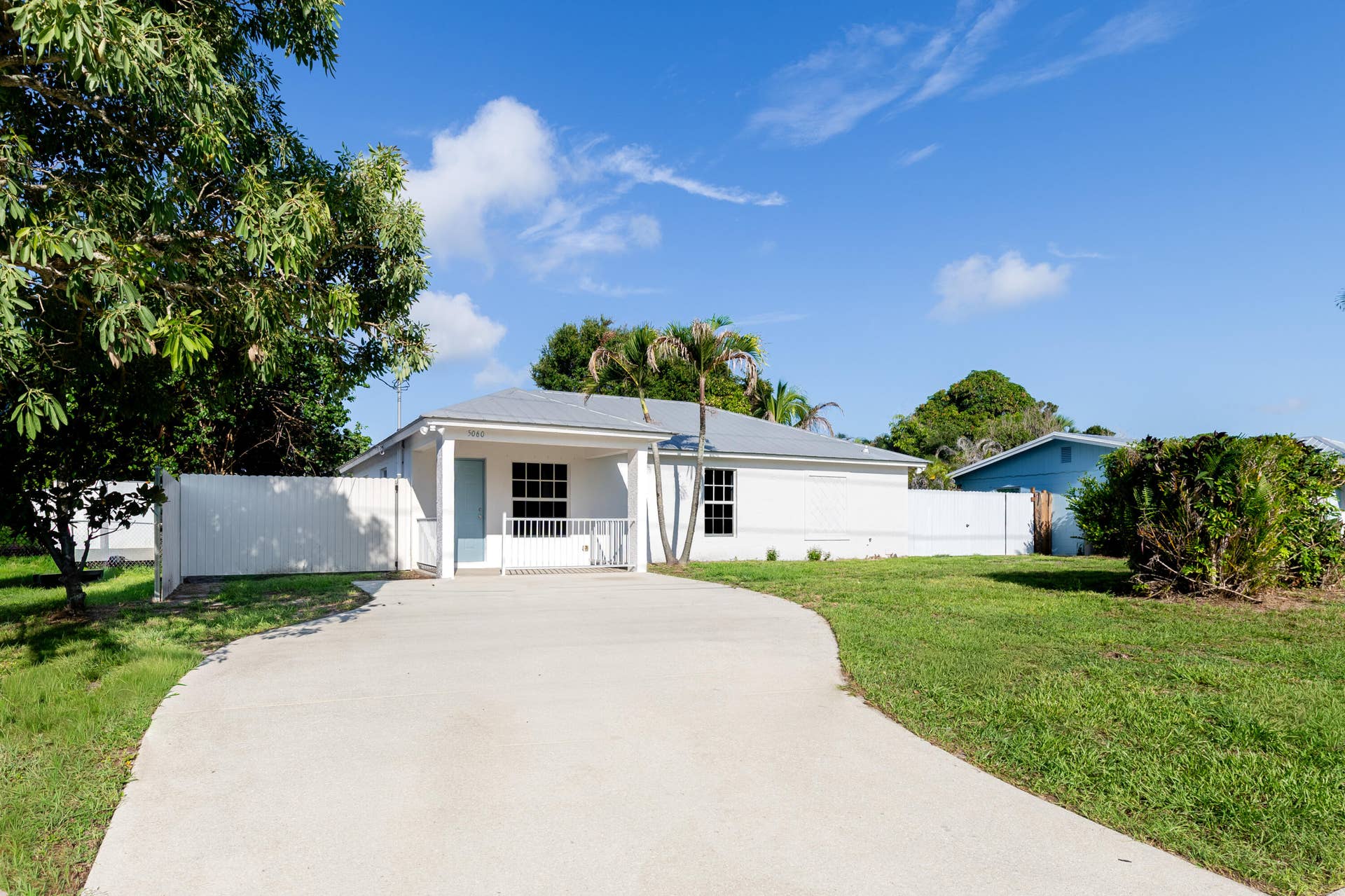 5060 SE EBBTIDE Avenue, Stuart, FL 34997 Front