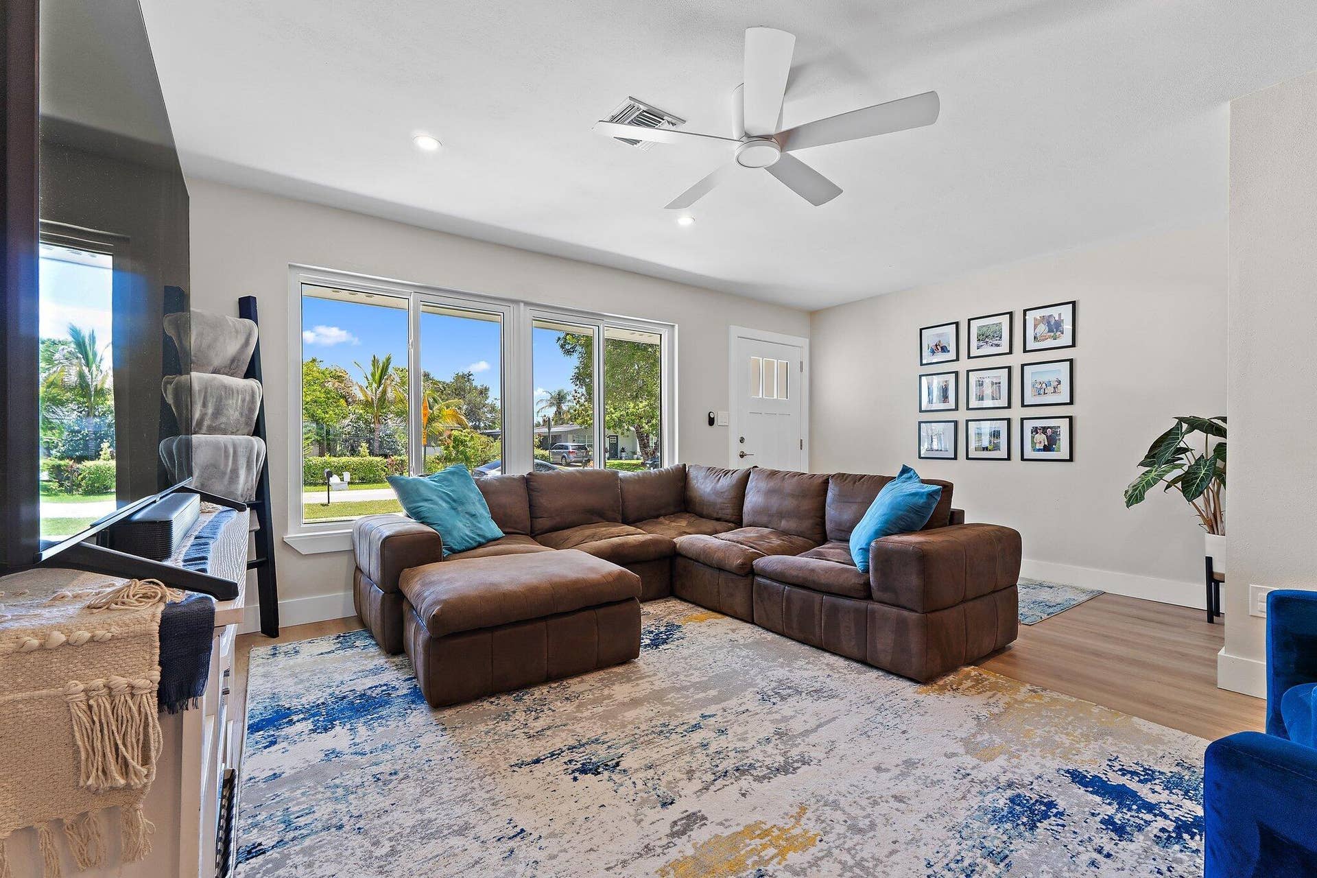417 PHILADELPHIA Drive, Jupiter, FL 33458 037-417PhiladelphiaDr-Jupiter-FL-33458-S