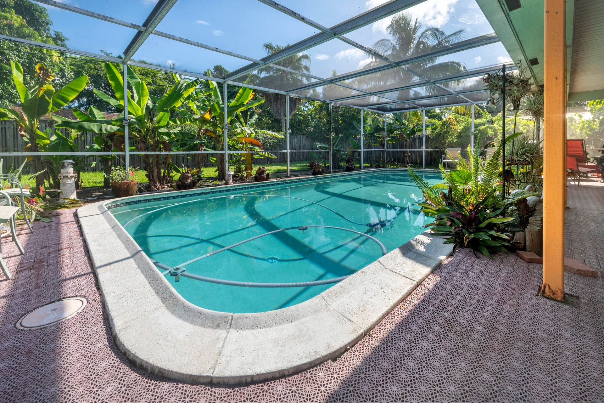 7321 NW 14th Street, Plantation, FL 33313 pool