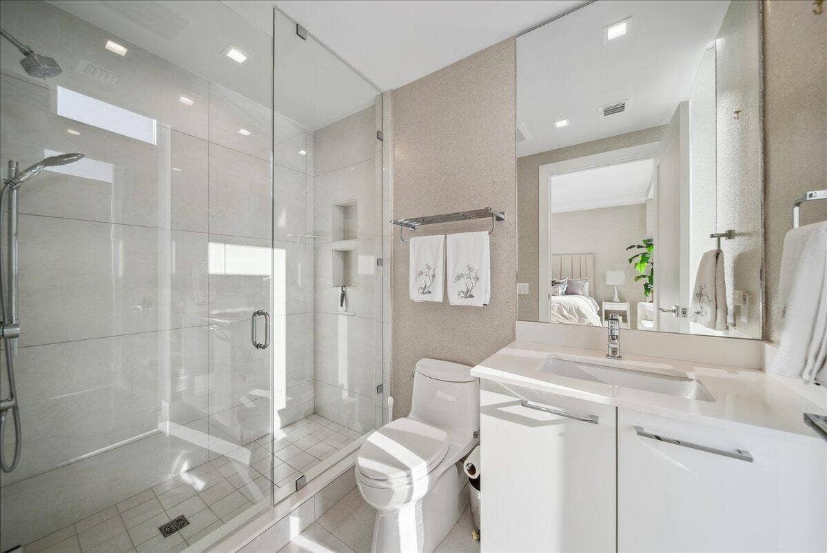 5000 N OCEAN Drive, #603, Singer Island, Singer Island, FL 33404 29-ECL00710